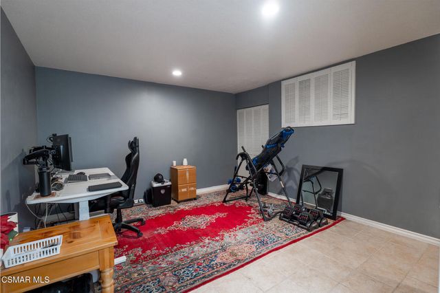 21901 Burbank Boulevard 199, Woodland Hills, CA 91367