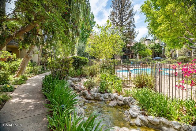 21901 Burbank Boulevard 199, Woodland Hills, CA 91367