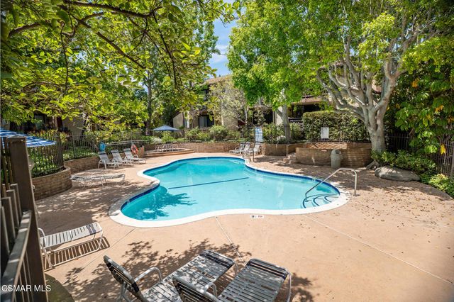 21901 Burbank Boulevard 199, Woodland Hills, CA 91367