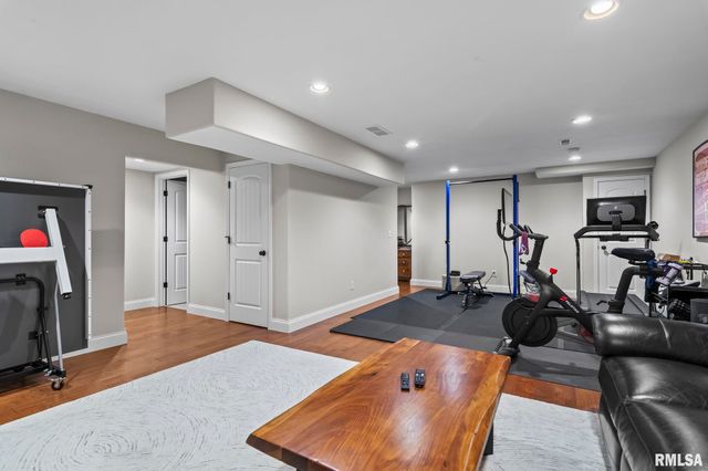 1623 PRAIRIE VISTA Drive, Chatham, IL 62629