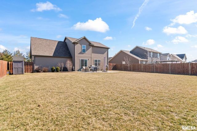 1623 PRAIRIE VISTA Drive, Chatham, IL 62629