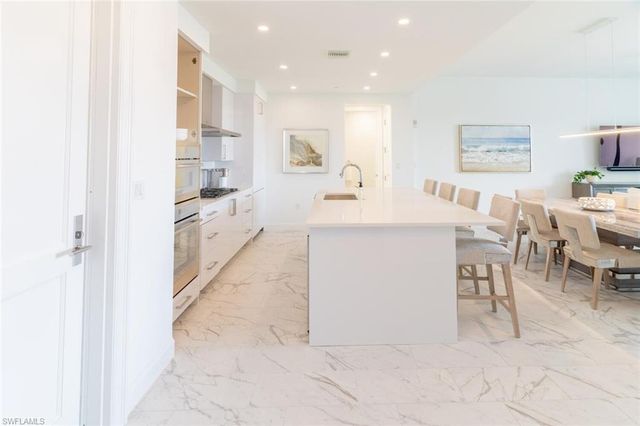 1125 Central AVE 373, Naples, FL 34102