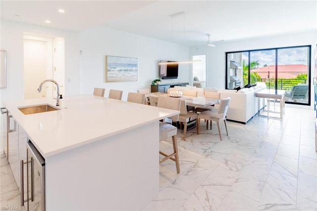 1125 Central AVE 373, Naples, FL 34102