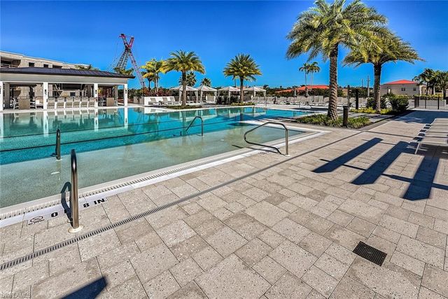 1125 Central AVE 373, Naples, FL 34102