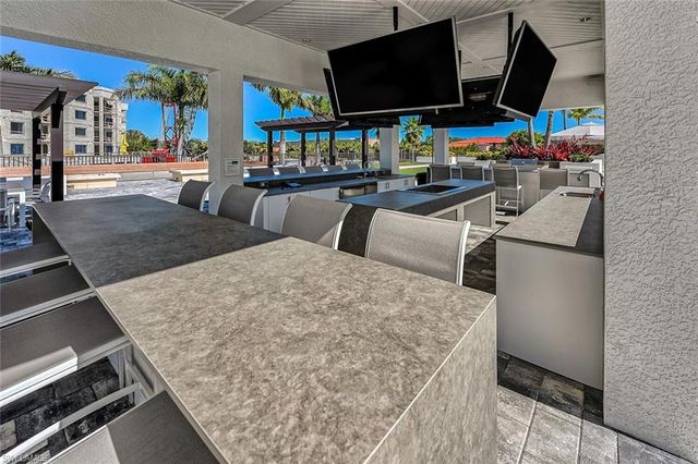 1125 Central AVE 373, Naples, FL 34102