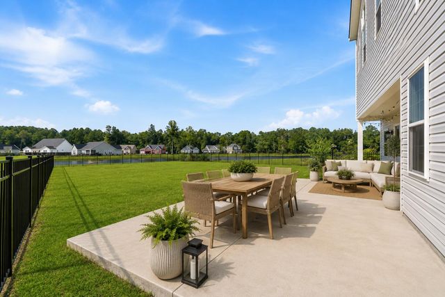 118 Jesup Court, Ridgeville, SC 29472