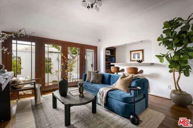 3456 Ben Lomond Place, Los Angeles, CA 90027