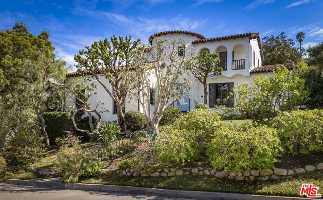 3456 Ben Lomond Place, Los Angeles, CA 90027