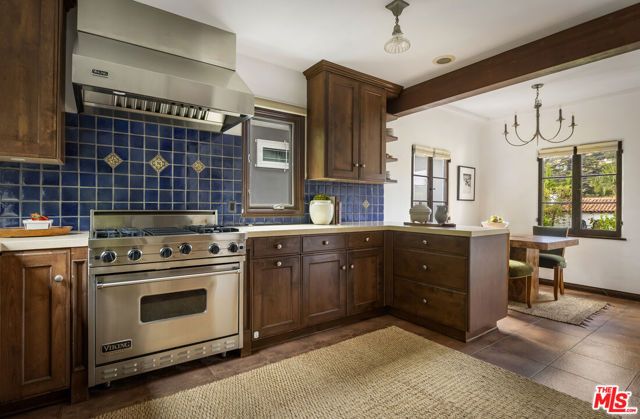 3456 Ben Lomond Place, Los Angeles, CA 90027