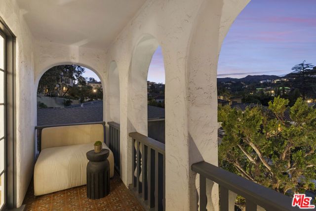 3456 Ben Lomond Place, Los Angeles, CA 90027