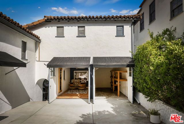 3456 Ben Lomond Place, Los Angeles, CA 90027