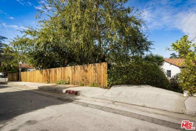 3456 Ben Lomond Place, Los Angeles, CA 90027