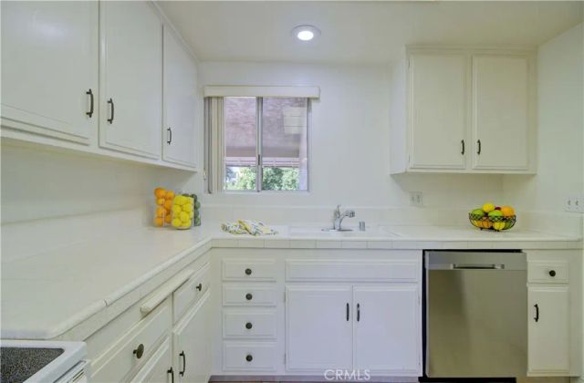 3033 Via Vista P, Laguna Woods, CA 92637