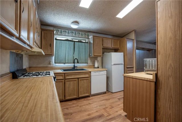 40701 Rancho Vista 15, Palmdale, CA 93551
