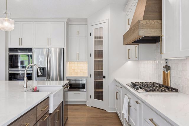 9716 Liberty Court, Eden Prairie, MN 55347