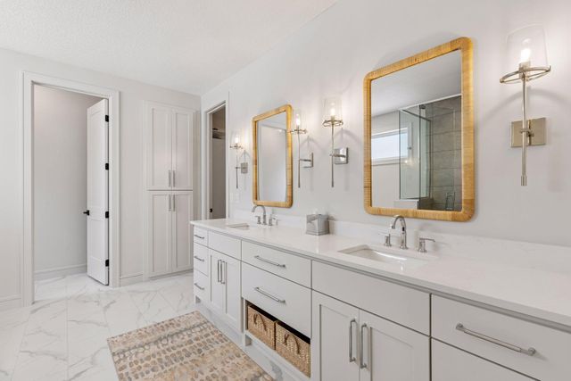 9716 Liberty Court, Eden Prairie, MN 55347