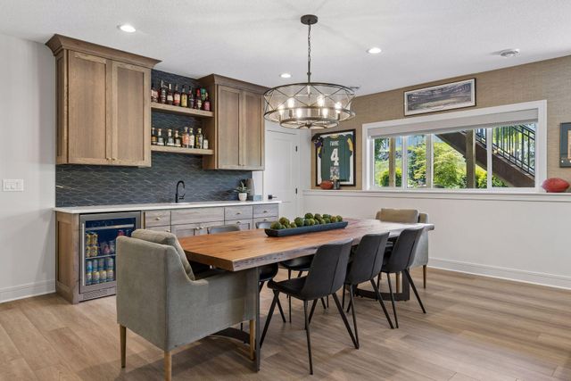 9716 Liberty Court, Eden Prairie, MN 55347