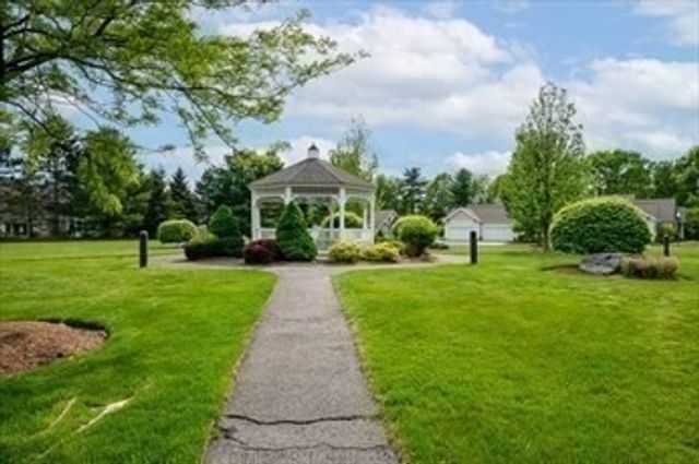7 Blossom Tree Drive 7, Shrewsbury, MA 01545