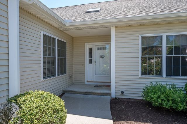 7 Blossom Tree Drive 7, Shrewsbury, MA 01545