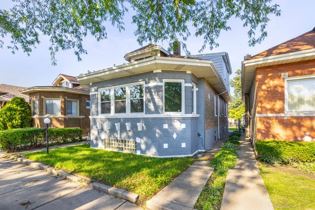 8251 S Carpenter Street, Chicago, IL 60620
