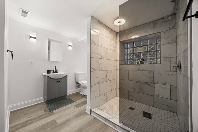 8251 S Carpenter Street, Chicago, IL 60620