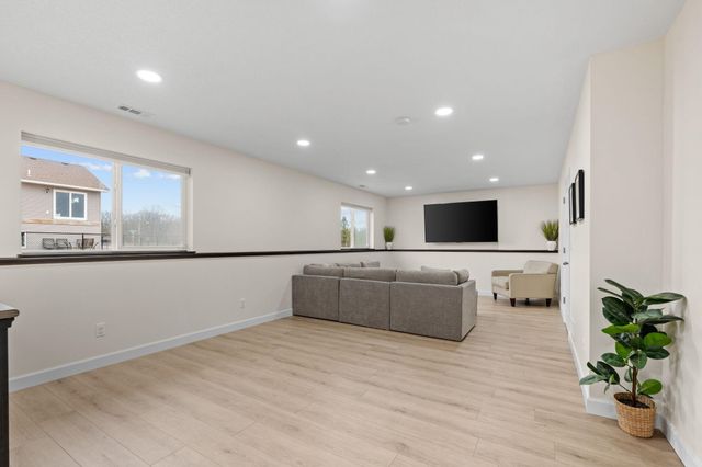 12014 40th Avenue, Becker, MN 55308