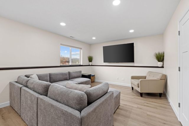 12014 40th Avenue, Becker, MN 55308