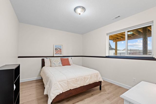 12014 40th Avenue, Becker, MN 55308