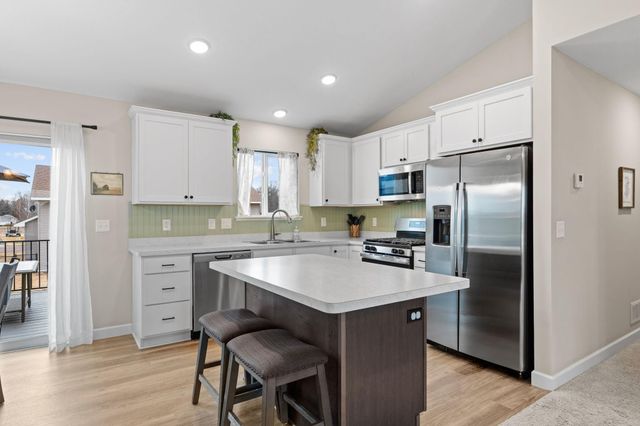 12014 40th Avenue, Becker, MN 55308