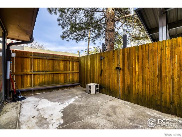 11293 W 18th Avenue, Lakewood, CO 80215