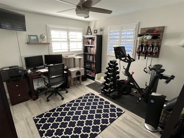 2369 19TH AVENUE SW B, Largo, FL 33774