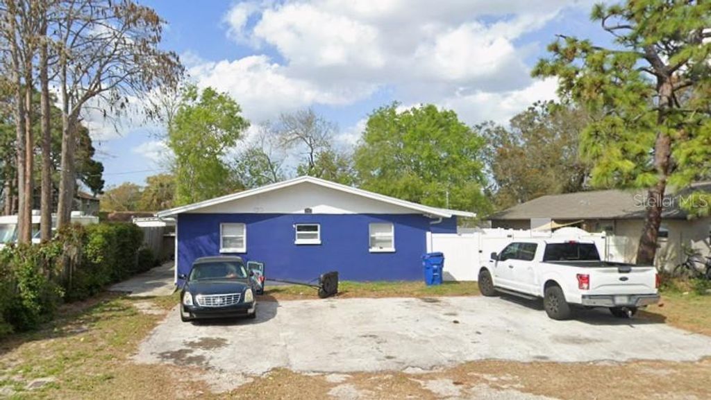 2369 19TH AVENUE SW B, Largo, FL 33774