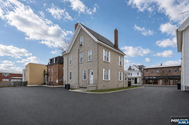 118 Hudson Street, Hackensack, NJ 07601