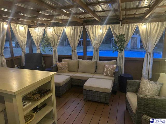 532 Sandy Hill Drive, Dillon, SC 29536