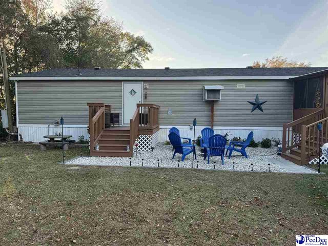 532 Sandy Hill Drive, Dillon, SC 29536