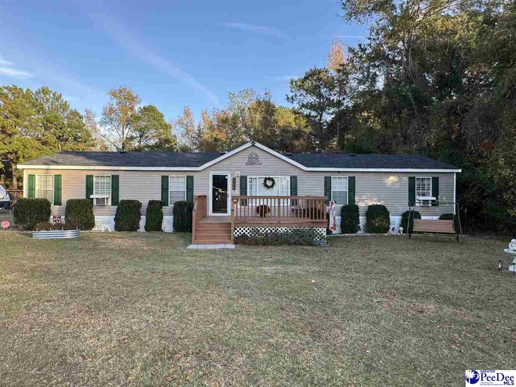 532 Sandy Hill Drive, Dillon, SC 29536