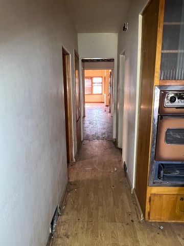 1432 N Luna Avenue, Chicago, IL 60651