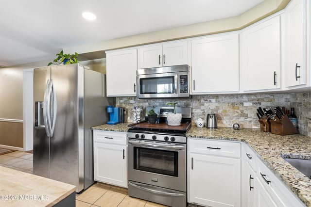 416 Ocean Avenue, Beachwood, NJ 08722