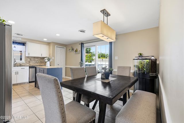 416 Ocean Avenue, Beachwood, NJ 08722