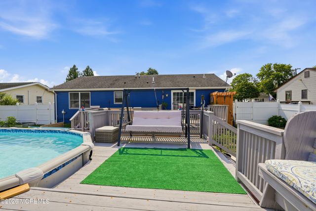 416 Ocean Avenue, Beachwood, NJ 08722