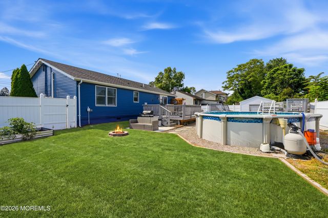 416 Ocean Avenue, Beachwood, NJ 08722