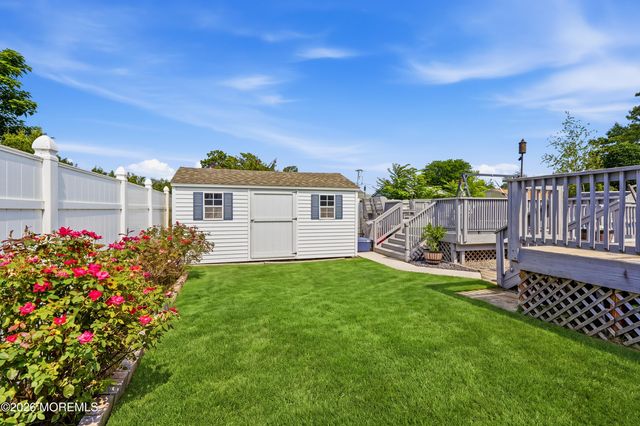 416 Ocean Avenue, Beachwood, NJ 08722