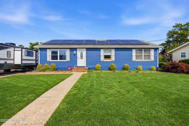 416 Ocean Avenue, Beachwood, NJ 08722