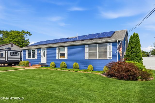 416 Ocean Avenue, Beachwood, NJ 08722