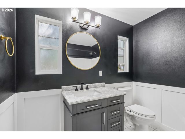 18200 Sw PHEASANT Ln, Beaverton, OR 97003