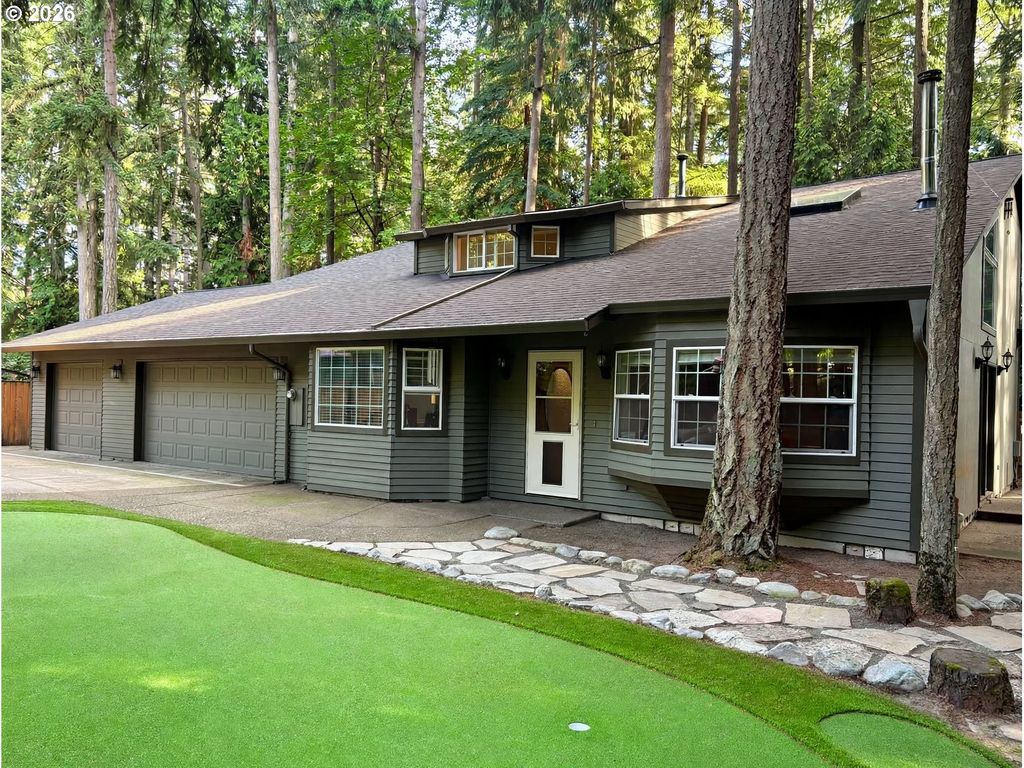 18200 Sw PHEASANT Ln, Beaverton, OR 97003