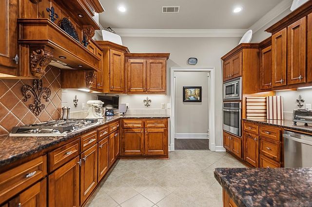 2907 SHADOW CREEK DRIVE, Benton, AR 72019