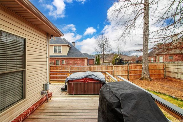 2907 SHADOW CREEK DRIVE, Benton, AR 72019