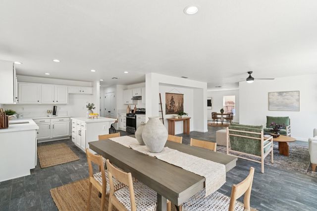 10178 Nick Way, Elk Grove, CA 95757