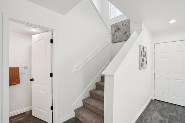 10178 Nick Way, Elk Grove, CA 95757